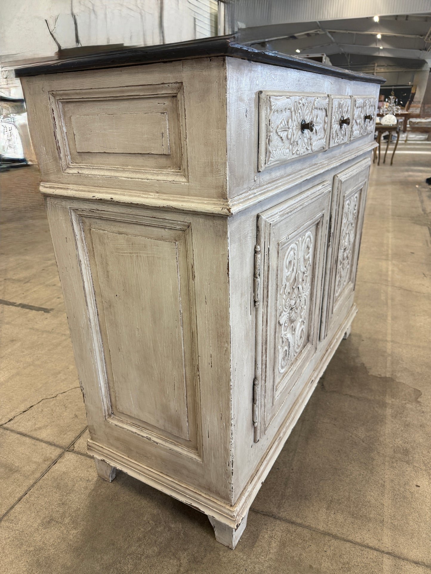 Early 19th Century Country French Louis XVI Whitewashed Oak Buffet