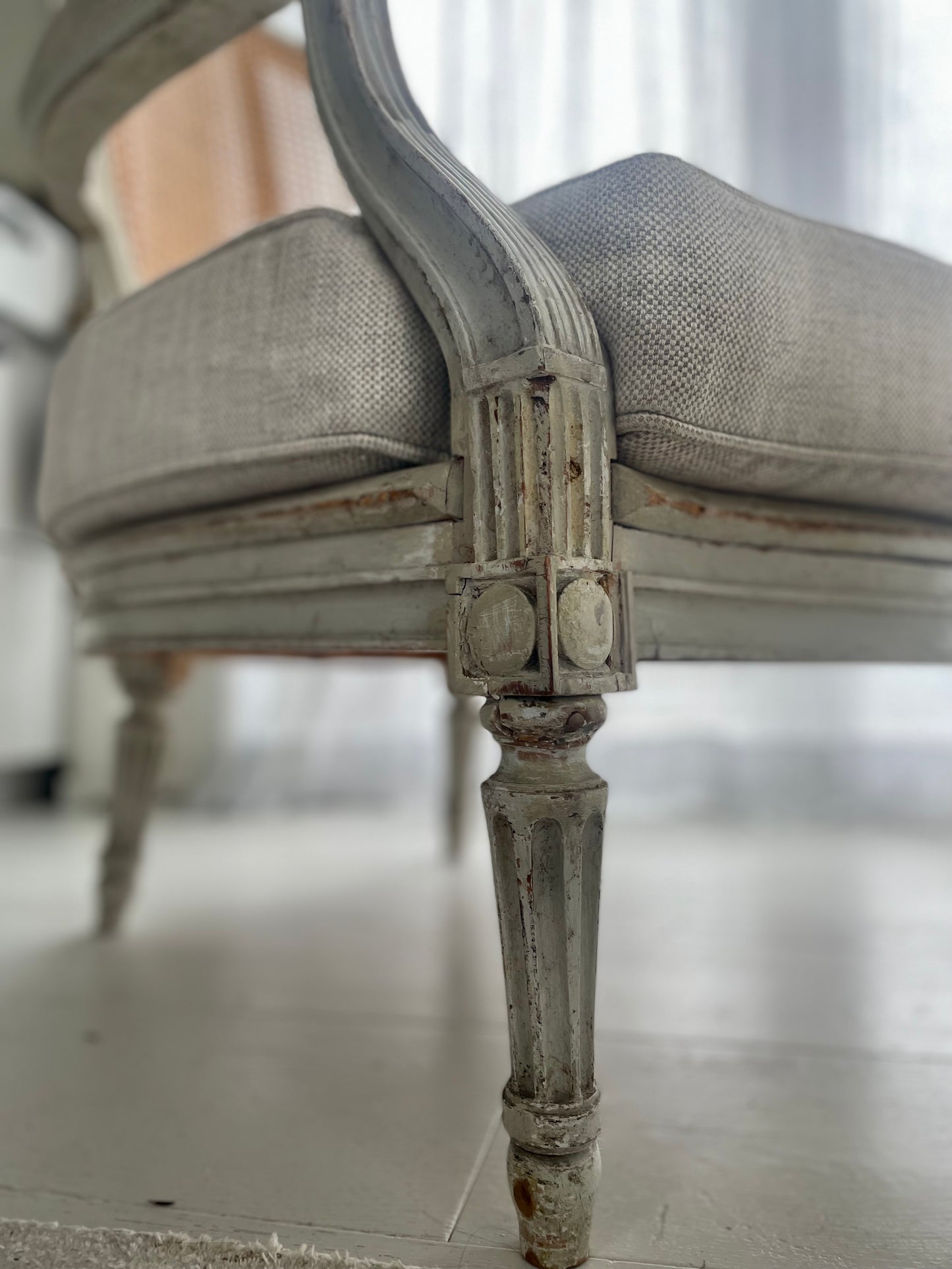 Antique French Chaise-Duchesse Buse`