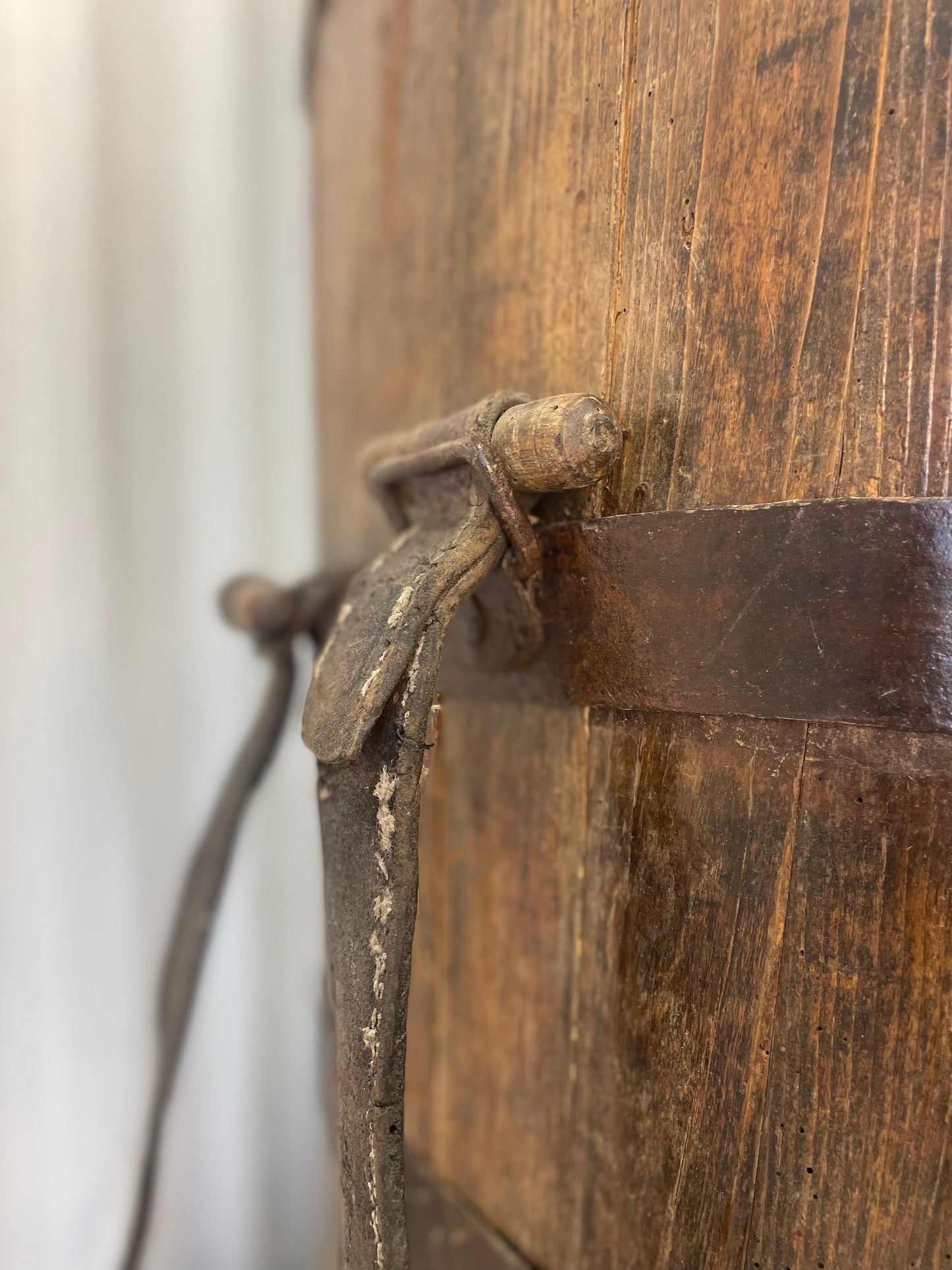19th Century Oak and Leather French Grape Harvest Hod