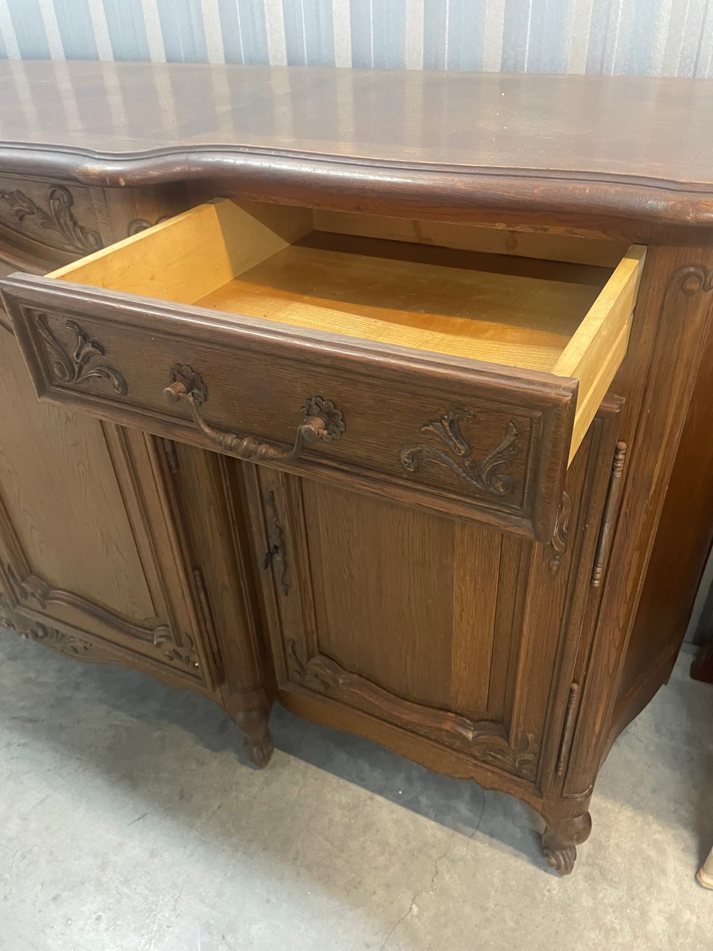 Grand Provincial French Oak Louis XV Style Buffet with Parquetry Top
