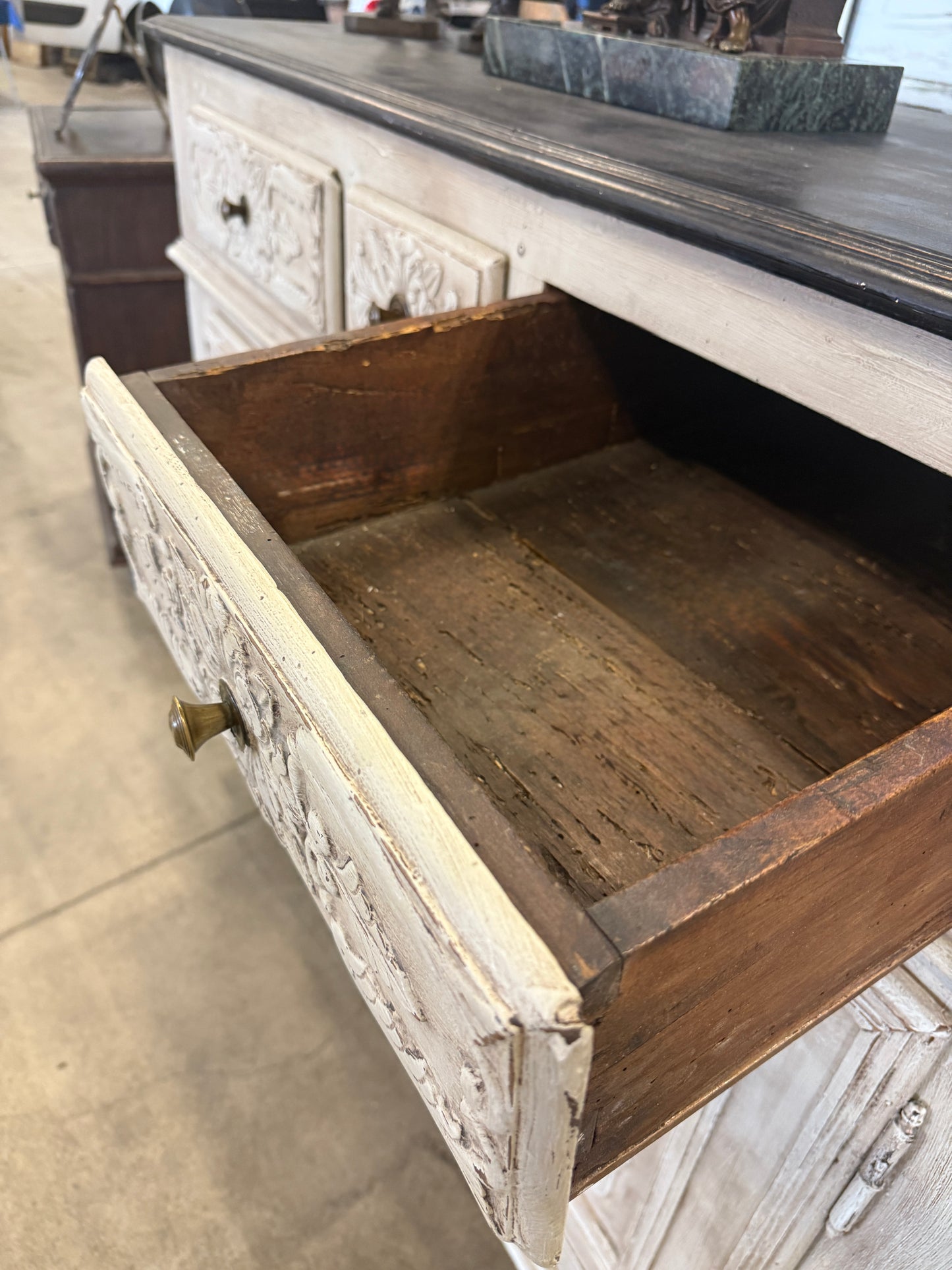 Early 19th Century Country French Louis XVI Whitewashed Oak Buffet