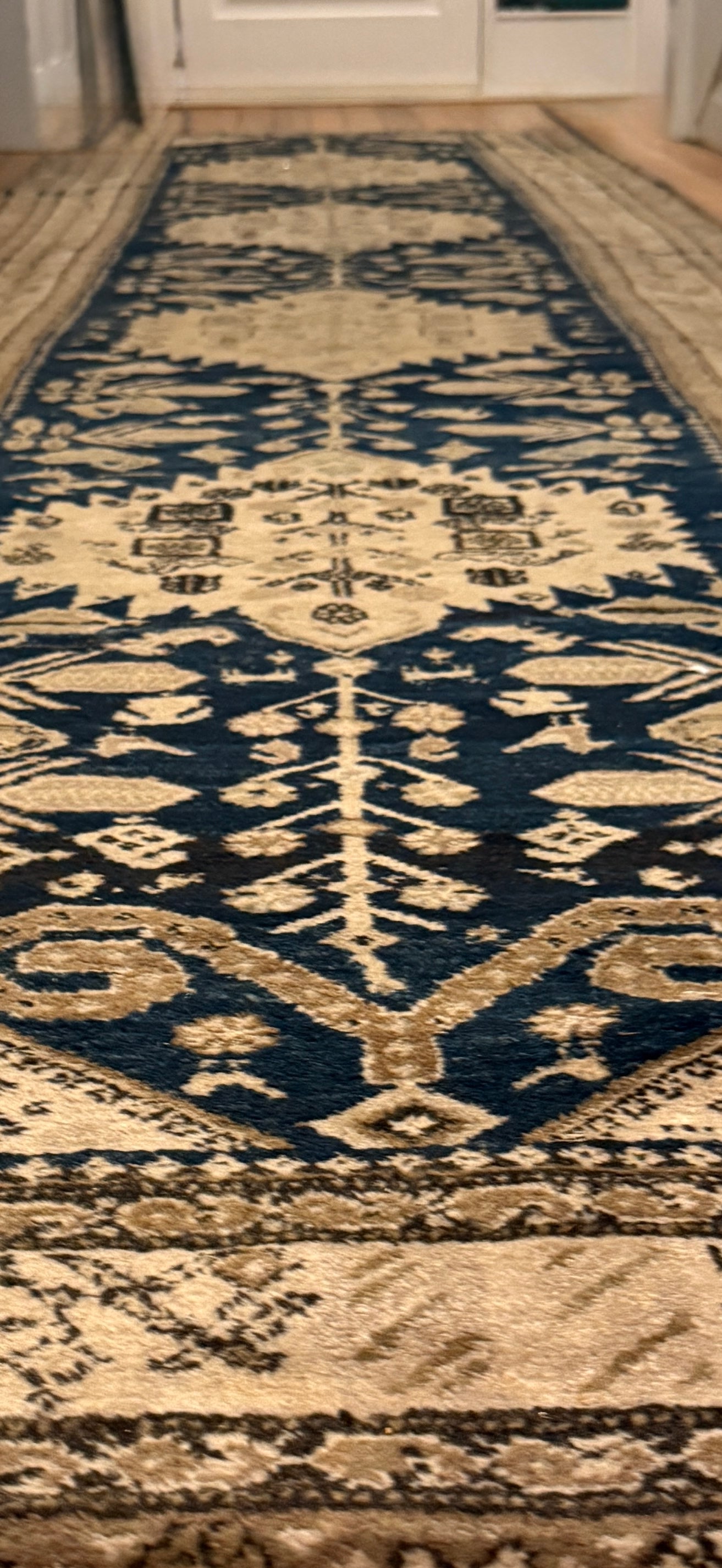 Antique French Sourced Wool Runner — c.1900–1920 | 5.0m Indigo Botanical Motif
By