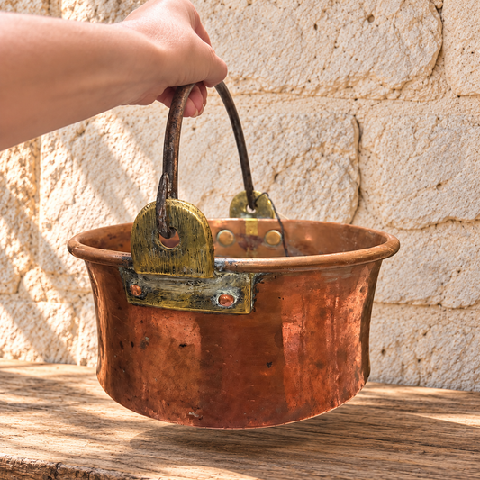 Antique Copper Pot with Iron Swing Handle