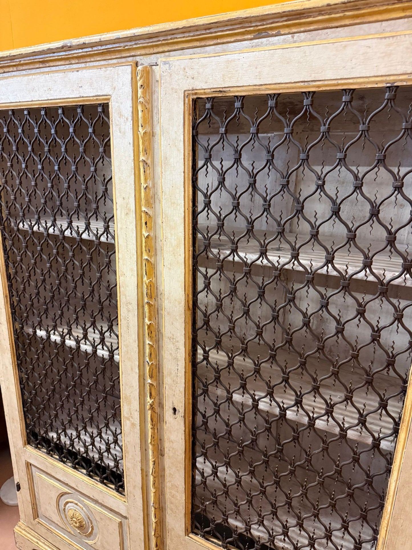 Tuscan Iron Armadio / Cupboard