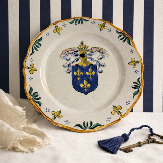 Henriot Quimper Armorial Faïence Plate | Fleur-de-Lis, “Montjoie Saint Denis”, Mid-20th Century France