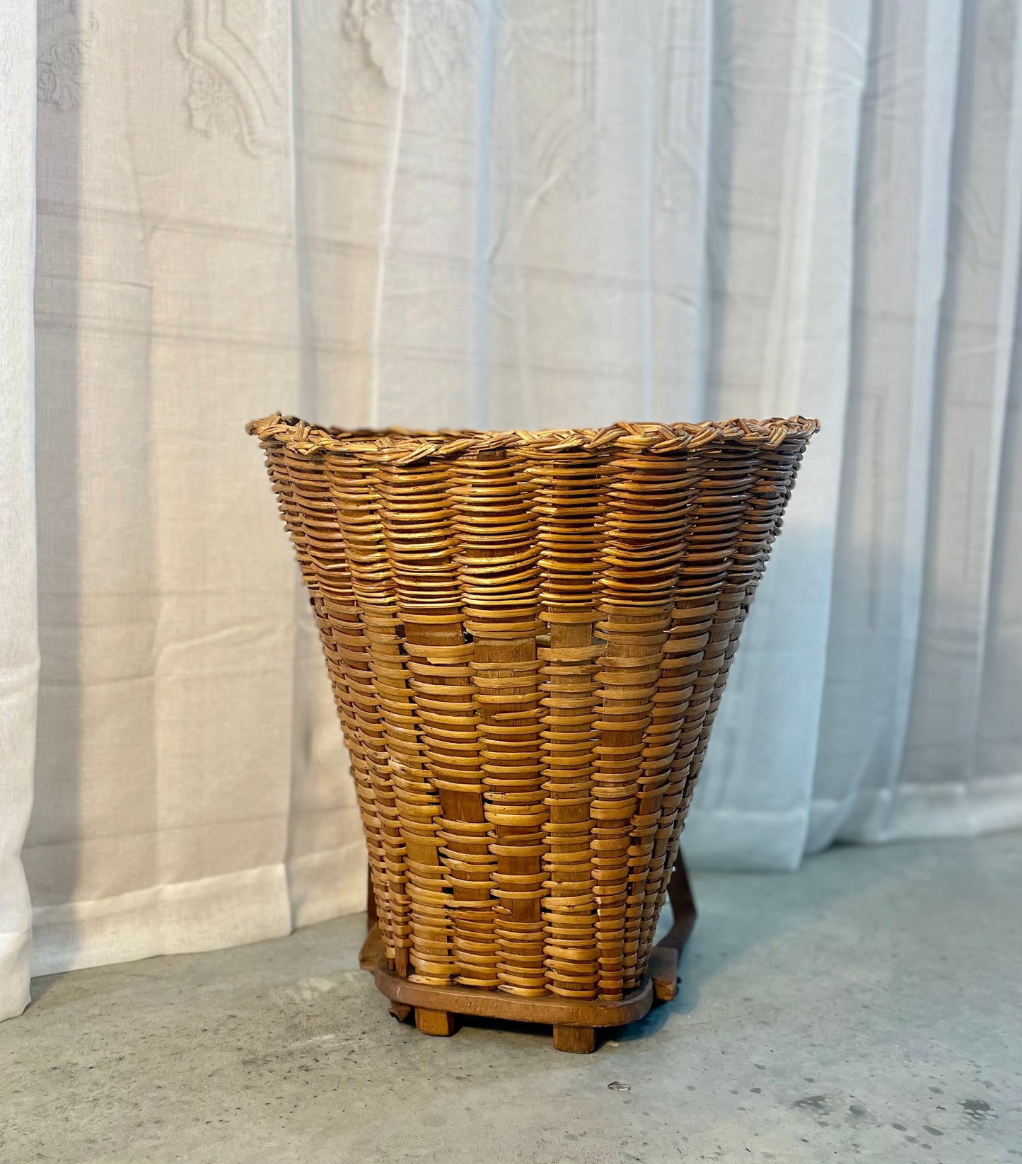 French Harvest Basket rattan