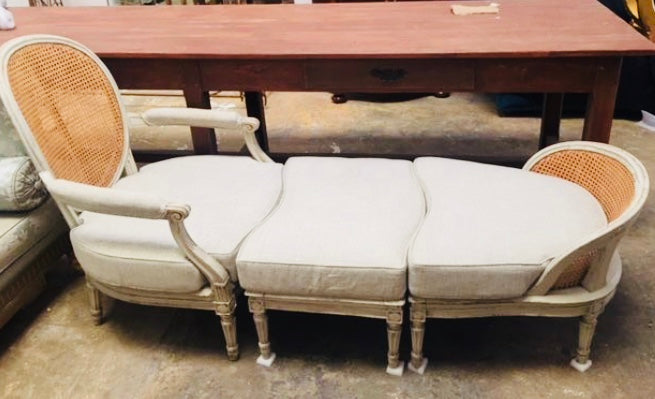 Antique French Chaise-Duchesse Buse`